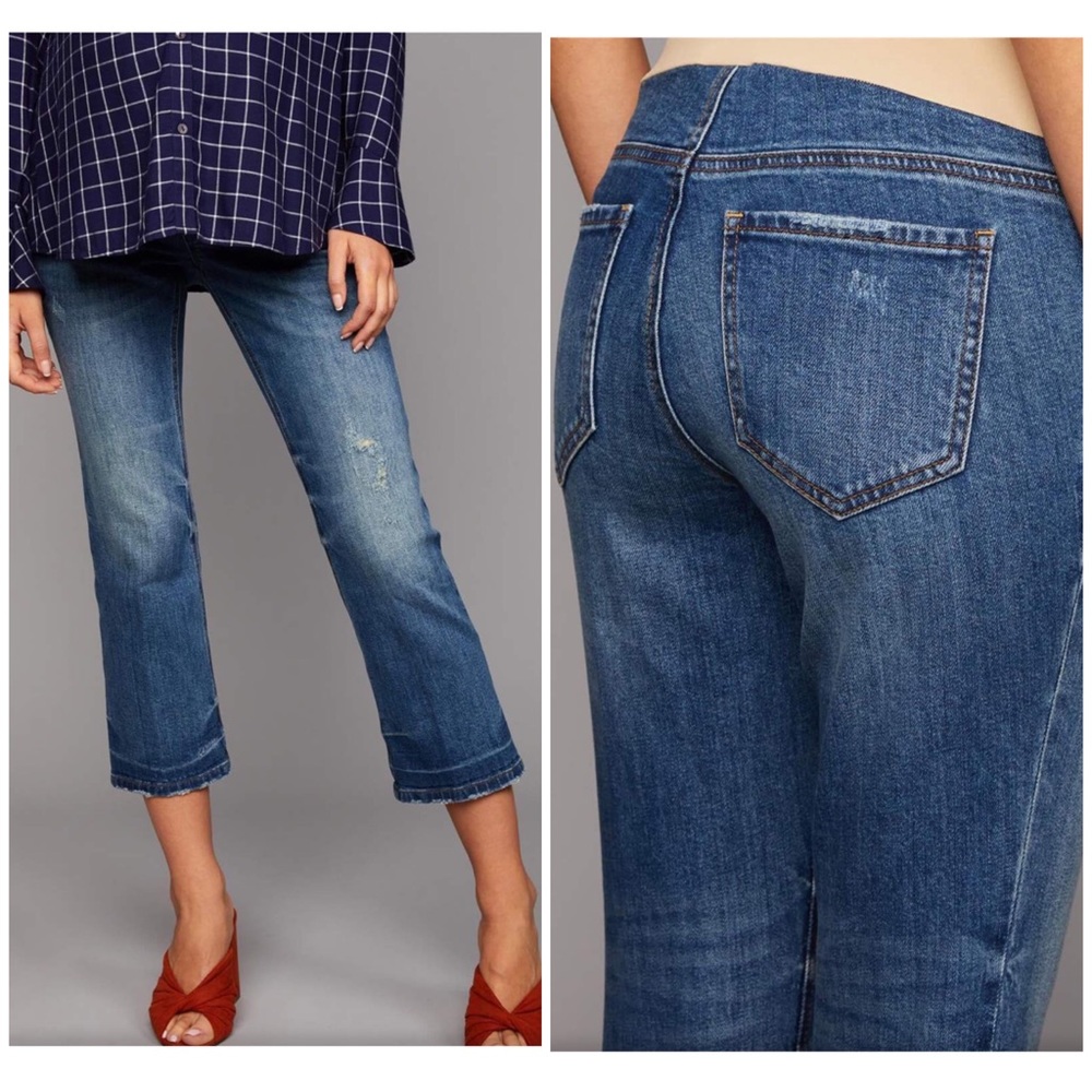 NWT! Luxe Essentials Denim Chelsea distressed crop